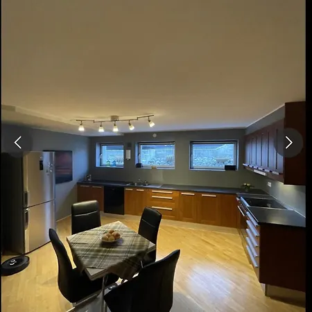 Habitación en casa particular Centralised And Cozy Available For A Relaxed